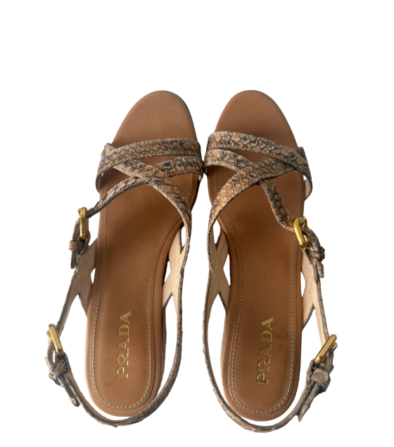 PRADA - Image 2